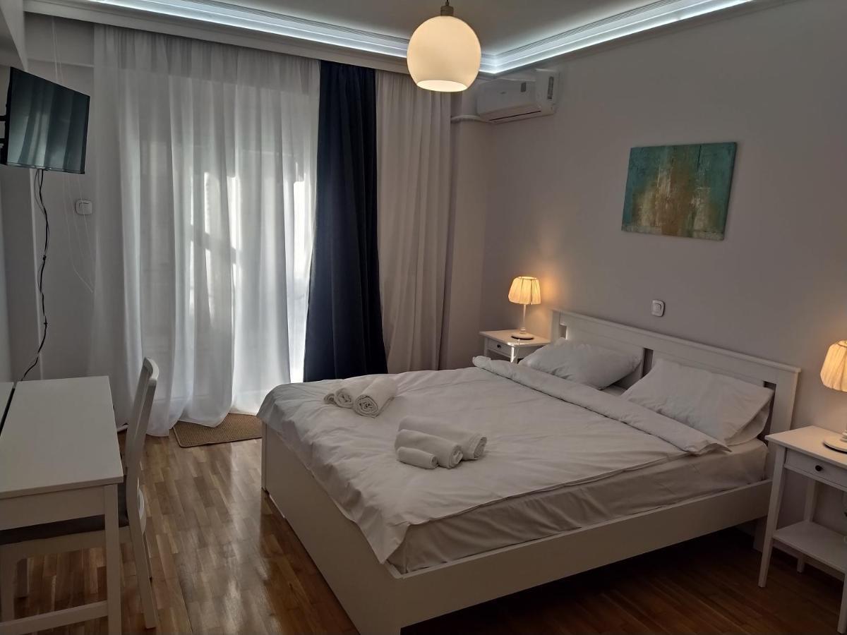 Апартаменты Athina Pantheon Mitropoleos Салоники Экстерьер фото